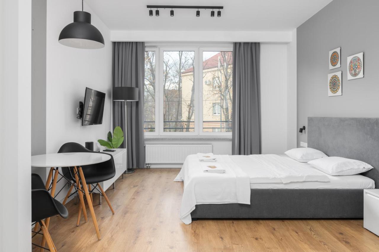 Warsaw Concierge Warszawa Zachodniaアパートメント エクステリア 写真