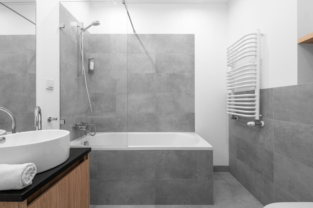 Warsaw Concierge Warszawa Zachodniaアパートメント エクステリア 写真